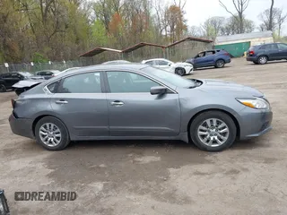 2016 Nissan Altima SR with VIN 1N4AL3AP5GC271627, listed as a IAAI auction lot 42013902 with 136,990 mi miles and . Bid and sale history available at carsss.com. Image 13.