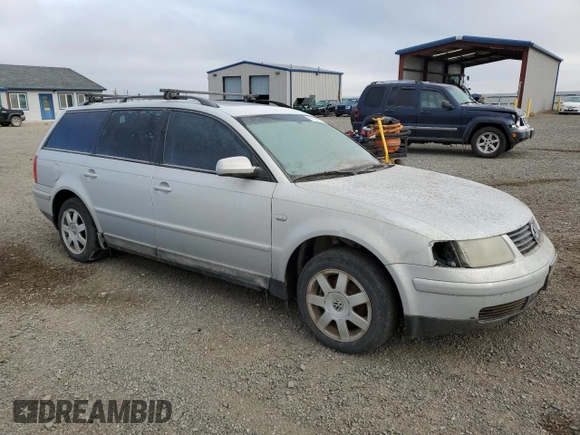 2000 Volkswagen Passat z VIN WVWRH23B6YE274455, wystawiony jako Copart lot #81634704 z przebiegiem 154 076 mil mil oraz Czysty tytuł • Clean title. Historia ofert i sprzedaży dostępna na DreamBid. Obrazek 4.