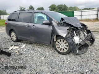 2017 Toyota Sienna XLE with VIN 5TDDZ3DC8HS179474, listed as a Copart auction lot 61262095 with Not provided miles and Salvage title. Bid and sale history available at DreamBid. Image 4.