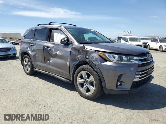 2019 Toyota Highlander Limited z VIN 5TDDZRFH3KS944285, wystawiony jako Copart lot #57176285 z przebiegiem 83 174 mil mil oraz Szkoda całkowita • Salvage title. Historia ofert i sprzedaży dostępna na DreamBid. Obrazek 4.