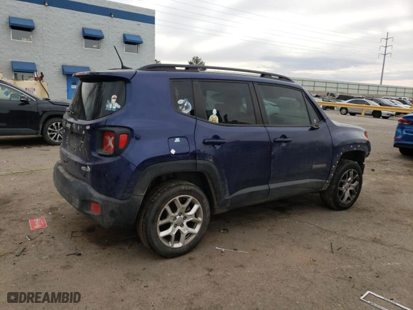 2018 Jeep Renegade Latitude with VIN ZACCJBBB4JPH74882, listed as a Copart auction lot 48030855 with 345,857 mi miles and Salvage Title. Bid and sale history available at carsss.com. Image 3.