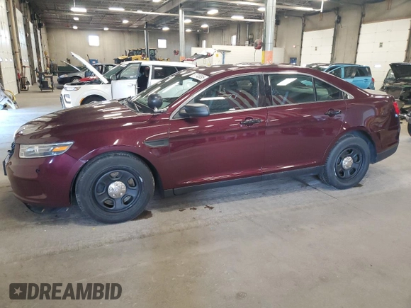 2017 Ford Police Interceptor с VIN 1FAHP2MK7HG111935, выставлен на аукционе Copart как лот 57748895 с пробегом 151 256 миль миль и Списание • Salvage title. История ставок и продаж доступна на DreamBid. Изображение 1.