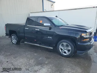 2018 Chevrolet Silverado 1500 Custom with VIN 1GCRCPEH8JZ311548, listed as a Copart auction lot 70913354 with 0 mi miles and Salvage Title. Bid and sale history available at carsss.com. Image 4.