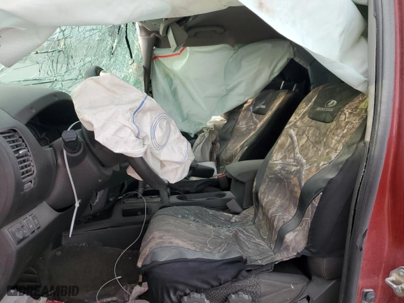 2018 Nissan Frontier PRO-4X with VIN 1N6AD0EV9JN737227, listed as a Copart auction lot 44046465 with NaN miles and Salvage Title. Bid and sale history available at carsss.com. Image 7.