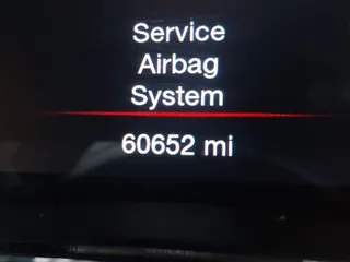 2018 Jeep Grand Cherokee Altitude with VIN 1C4RJFAG9JC325829, listed as a IAAI auction lot 41547994 with 60,652 mi miles. Bid and sale history available at carsss.com. Image 15.