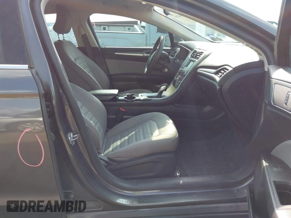 2016 Ford Fusion S with VIN 3FA6P0G7XGR351474, listed as a IAAI auction lot 41947455 with 135,697 mi miles. Bid and sale history available at carsss.com. Image 5.