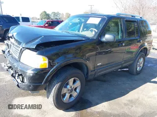 2003 Ford Explorer z VIN 1FMZU85W33ZB13900, wystawiony jako IAAI lot #41479457 z przebiegiem 291 965 mil mil oraz . Historia ofert i sprzedaży dostępna na DreamBid. Obrazek 17.