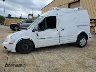 2013 Ford Transit Connect XLT z VIN NM0LS6BN8DT167162, wystawiony jako Copart lot #52744215 z przebiegiem 279 655 mil mil oraz Szkody całkowita. Historia ofert i sprzedaży dostępna na DreamBid. Obrazek 1.