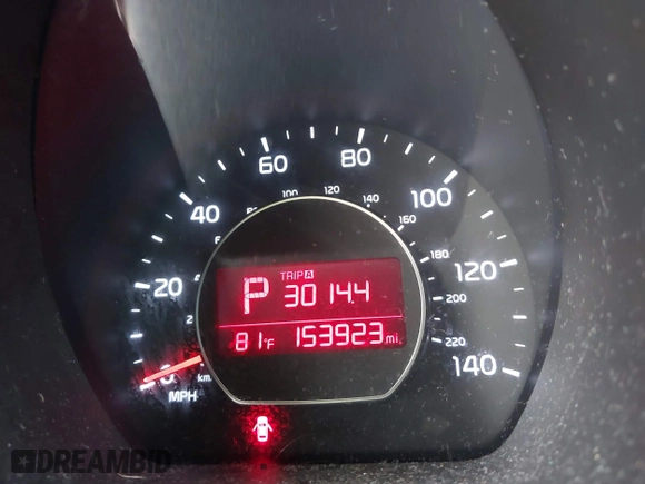 2014 Kia Soul with VIN KNDJN2A29E7111078, listed as a IAAI auction lot 42066949 with 153,923 mi miles. Bid and sale history available at carsss.com. Image 7.