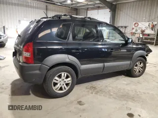2008 Hyundai Tucson SE with VIN KM8JN72D88U807705, listed as a Copart auction lot 77490174 with 89,117 mi miles and Salvage Title. Bid and sale history available at carsss.com. Image 3.