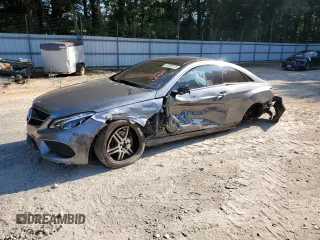 2017 Mercedes-Benz E 550 с VIN WDDKJ7DB8HF354857, выставлен на аукционе Copart как лот 64009215 с пробегом 108 503 миль миль и Списание • Salvage title. История ставок и продаж доступна на DreamBid. Изображение 1.