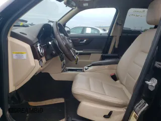 2013 Mercedes-Benz GLK 350 with VIN WDCGG8JB9DF997103, listed as a Copart auction lot 60388904 with 180,423 mi miles and Salvage Title. Bid and sale history available at DreamBid. Image 7.