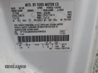 2010 Ford F-250 XL z VIN 1FTSX2B59AEA46522, wystawiony jako Copart lot #82400814 z przebiegiem 152 220 mil mil oraz Szkody całkowita. Historia ofert i sprzedaży dostępna na DreamBid. Obrazek 12.