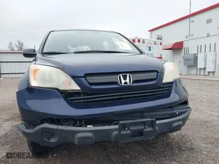 2008 Honda CR-V LX with VIN JHLRE38388C004786, listed as a IAAI auction lot 41664654 with 163,141 mi miles. Bid and sale history available at carsss.com. Image 6.
