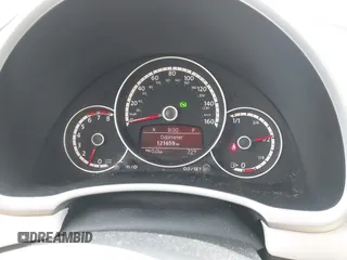 2013 Volkswagen Beetle 2.5L с VIN 3VWJP7AT8DM666427, выставлен на аукционе IAAI как лот 42351089 с пробегом 121 659 миль миль и . История ставок и продаж доступна на DreamBid. Изображение 7.