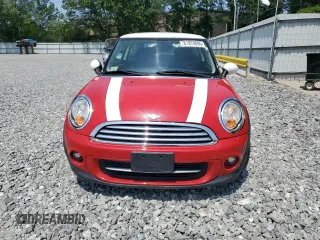 2012 MINI Hardtop with VIN WMWSU3C55CT542491, listed as a Copart auction lot 61878895 with 27,097 mi miles and Clean title. Bid and sale history available at DreamBid. Image 5.