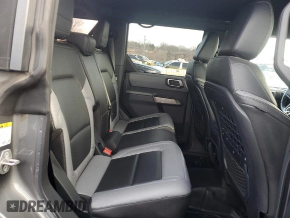 2021 Ford Bronco with VIN 1FMEE5BP4MLB07924, listed as a Copart auction lot 44252445 with 9,645 mi miles and Salvage title. Bid and sale history available at DreamBid. Image 10.