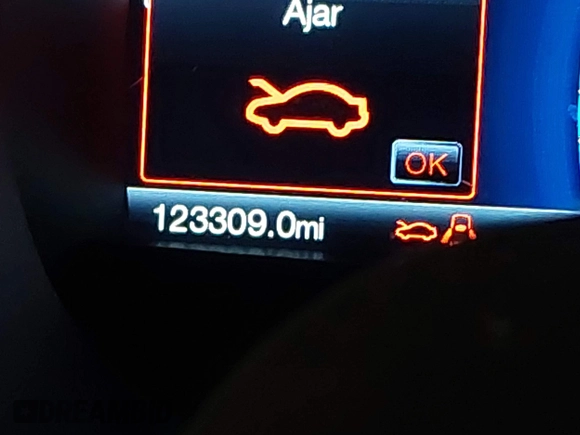 2017 Ford Edge Titanium z VIN 2FMPK4K85HBB25763, wystawiony jako IAAI lot #42085795 z przebiegiem 123 309 mil mil oraz . Historia ofert i sprzedaży dostępna na DreamBid. Obrazek 15.