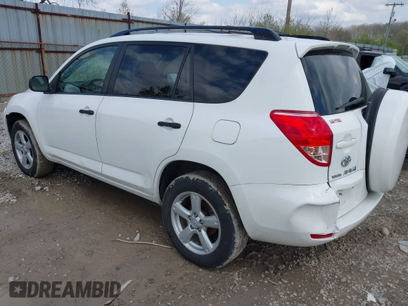 2008 Toyota RAV4 with VIN JTMBD33VX86077926, listed as a IAAI auction lot 42011981 with 119,372 mi miles. Bid and sale history available at carsss.com. Image 3.