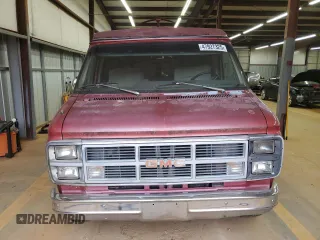 1984 GMC Van z VIN 1GTEG25H4E7502536, wystawiony jako Copart lot #47927325 z przebiegiem 221 722 mil mil oraz Szkody całkowita. Historia ofert i sprzedaży dostępna na DreamBid. Obrazek 5.