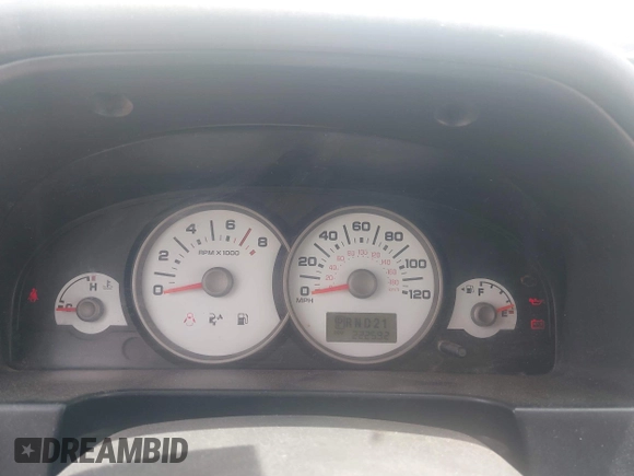 2005 Ford Escape XLT with VIN 1FMYU03125KE16019, listed as a IAAI auction lot 42256715 with 222,592 mi miles and . Bid and sale history available at DreamBid. Image 7.