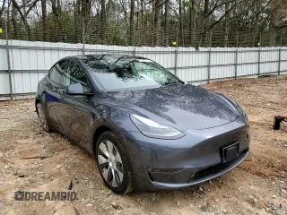 2023 Tesla Model Y Long Range z VIN 7SAYGDEE5PA164270, wystawiony jako Copart lot #50260835 z przebiegiem 17 340 mil mil oraz Szkoda całkowita • Salvage title. Historia ofert i sprzedaży dostępna na DreamBid. Obrazek 10.