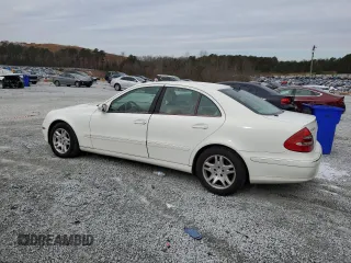 2005 Mercedes-Benz E-Class 3.2L CDI with VIN WDBUF26J05A794204, listed as a Copart auction lot 88314825 with 135,021 mi miles and Salvage Title. Bid and sale history available at carsss.com. Image 2.