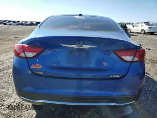 2015 Chrysler 200 Limited z VIN 1C3CCCAB6FN680234, wystawiony jako Copart lot #46228605 z przebiegiem 280 714 mil mil oraz Szkoda całkowita • Salvage title. Historia ofert i sprzedaży dostępna na DreamBid. Obrazek 6.