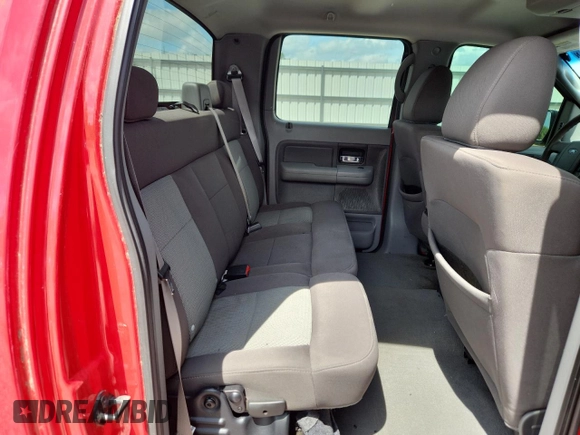 2005 Ford F-150 XLT with VIN 1FTPW12555KE67826, listed as a Copart auction lot 61623865 with 167,089 mi miles and Clean title. Bid and sale history available at DreamBid. Image 10.