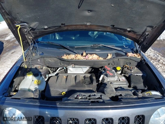 2017 Jeep Patriot High Altitude with VIN 1C4NJRFB7HD155035, listed as a IAAI auction lot 41321477 with 83,027 mi miles. Bid and sale history available at carsss.com. Image 10.