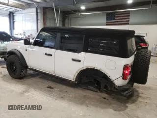 2022 Ford Bronco with VIN 1FMEE5BP6NLA75110, listed as a Copart auction lot 85467124 with 20,590 mi miles and Salvage Title. Bid and sale history available at DreamBid. Image 2.