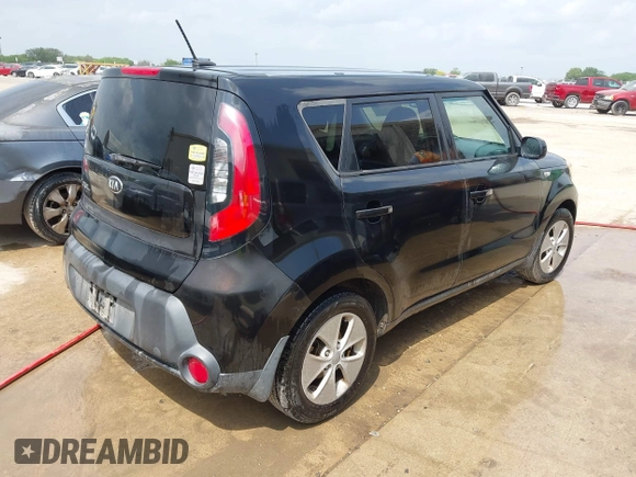 2014 Kia Soul with VIN KNDJN2A22E7004308, listed as a IAAI auction lot 42035335 with 1 mi miles. Bid and sale history available at carsss.com. Image 4.