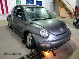 2003 Volkswagen New Beetle Coupe GLX with VIN 3VWDD21C53M439767, listed as a Copart auction lot 82036054 with 108,326 mi miles and Salvage Title. Bid and sale history available at carsss.com. Image 11.