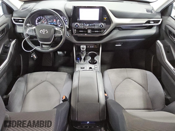 2023 Toyota Highlander L z VIN 5TDKDRAH7PS505420, wystawiony jako Copart lot #55535115 z przebiegiem 44 061 mil mil oraz Czysty tytuł • Clean title. Historia ofert i sprzedaży dostępna na DreamBid. Obrazek 8.