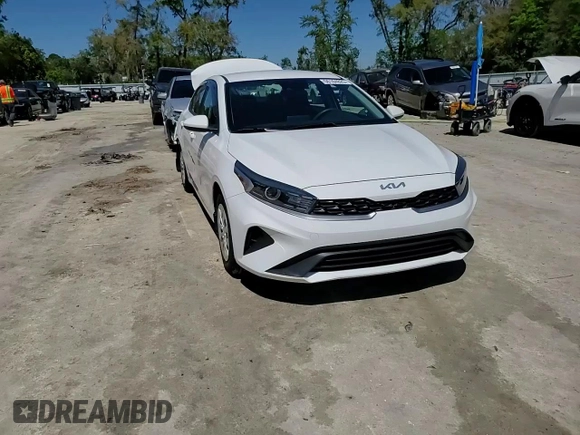 2022 Kia Forte LXS with VIN 3KPF24AD1NE497703, listed as a Copart auction lot 50164825 with 16,726 mi miles and Non Repairable. Bid and sale history available at carsss.com. Image 14.