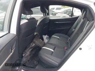 2025 Toyota Camry LE z VIN 4T1DAACK3SU533985, wystawiony jako IAAI lot #42118873 z przebiegiem Nie podano mil oraz . Historia ofert i sprzedaży dostępna na DreamBid. Obrazek 8.