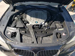 2009 BMW 7 Series 750i z VIN WBAKA83549CY33241, wystawiony jako Copart lot #75237884 z przebiegiem 130 585 mil mil oraz Szkoda całkowita • Salvage title. Historia ofert i sprzedaży dostępna na DreamBid. Obrazek 11.