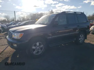 2004 Toyota Land Cruiser with VIN JTEHT05J742063193, listed as a Copart auction lot 83207844 with 189,844 mi miles and Clean Title. Bid and sale history available at carsss.com. Image 1.