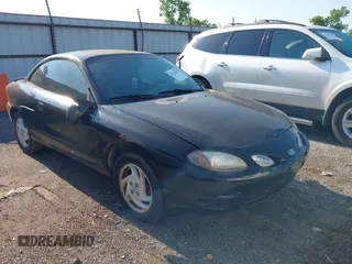 2001 Ford Escort ZX2 z VIN 3FAFP11371R183991, wystawiony jako IAAI lot #42223922 z przebiegiem 150 550 mil mil oraz . Historia ofert i sprzedaży dostępna na DreamBid. Obrazek 1.