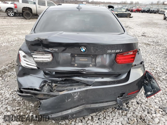 2013 BMW 3 Series 328i xDrive с VIN WBA3B5G51DNS03880, выставлен на аукционе Copart как лот 42615265 с пробегом 116 088 миль миль и Списание • Salvage title. История ставок и продаж доступна на DreamBid. Изображение 6.