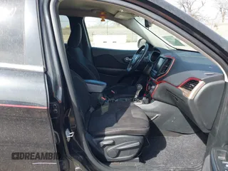 2015 Jeep Cherokee North with VIN 1C4PJMCS7FW544792, listed as a IAAI auction lot 41801573 with 140,575 mi miles. Bid and sale history available at carsss.com. Image 5.