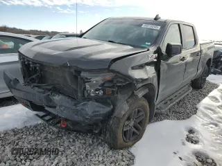 2020 Chevrolet Silverado 1500 Custom Trail Boss with VIN 1GCPYCEF3LZ143725, listed as a Copart auction lot 89216245 with 77,373 mi miles and Salvage Title. Bid and sale history available at DreamBid. Image 1.