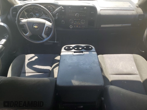 2013 Chevrolet Silverado 1500 LT with VIN 3GCPKSE7XDG119735, listed as a Copart auction lot 55938165 with 182,961 mi miles and Clean Title. Bid and sale history available at DreamBid. Image 8.