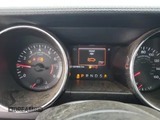 2015 Ford Mustang EcoBoost Premium z VIN 1FATP8UH6F5426607, wystawiony jako Copart lot #53532705 z przebiegiem 124 480 mil mil oraz Szkoda całkowita • Salvage title. Historia ofert i sprzedaży dostępna na DreamBid. Obrazek 9.