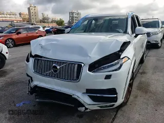 2016 Volvo XC90 T6 Inscription с VIN YV4A22PL2G1018169, выставлен на аукционе Copart как лот 54058335 с пробегом 110 966 миль миль и Списание • Salvage title. История ставок и продаж доступна на DreamBid. Изображение 14.