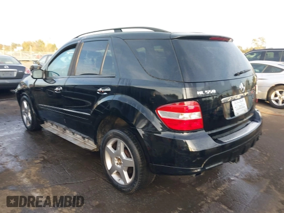 2008 Mercedes-Benz M 550 with VIN 4JGBB72E38A376195, listed as a IAAI auction lot 40781679 with 174,170 mi miles and . Bid and sale history available at carsss.com. Image 3.
