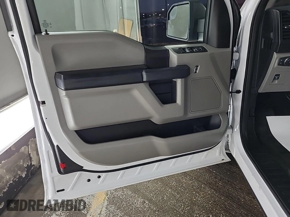 2019 Ford F-150 XL with VIN 1FTEX1CP7KKC15513, listed as a IAAI auction lot 42610447 with 101,069 mi miles and . Bid and sale history available at DreamBid. Image 2.