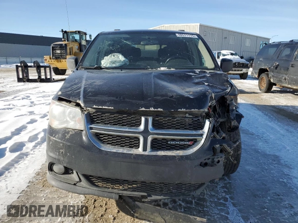2017 Dodge Grand Caravan Crew Plus with VIN 2C4RDGDG6HR775156, listed as a Copart auction lot 48511115 with 349,435 mi miles and Salvage Title. Bid and sale history available at DreamBid. Image 5.