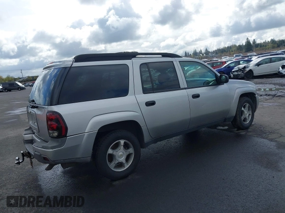 2006 Chevrolet TrailBlazer LS with VIN 1GNES16S466103322, listed as a IAAI auction lot 41935458 with 239,941 mi miles. Bid and sale history available at carsss.com. Image 4.
