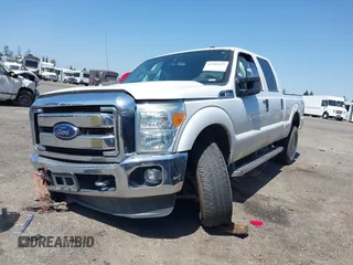 2016 Ford F-250 Lariat z VIN 1FT7W2B62GEB53132, wystawiony jako IAAI lot #42201422 z przebiegiem 71 247 mil mil oraz . Historia ofert i sprzedaży dostępna na DreamBid. Obrazek 14.